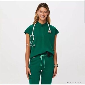 FIGS Oversized Rafaela Scrub Top Hunter Green - Womens Size XL